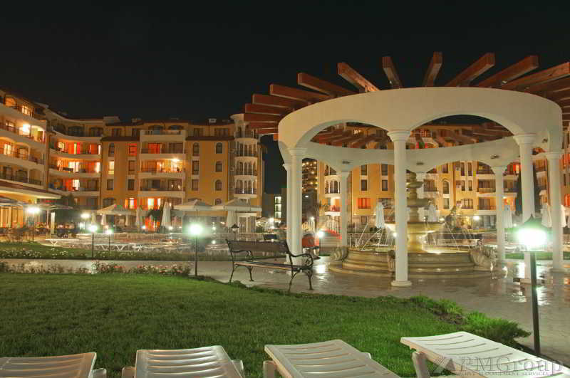 Royal Sun Aparthotel Слънчев бряг Екстериор снимка