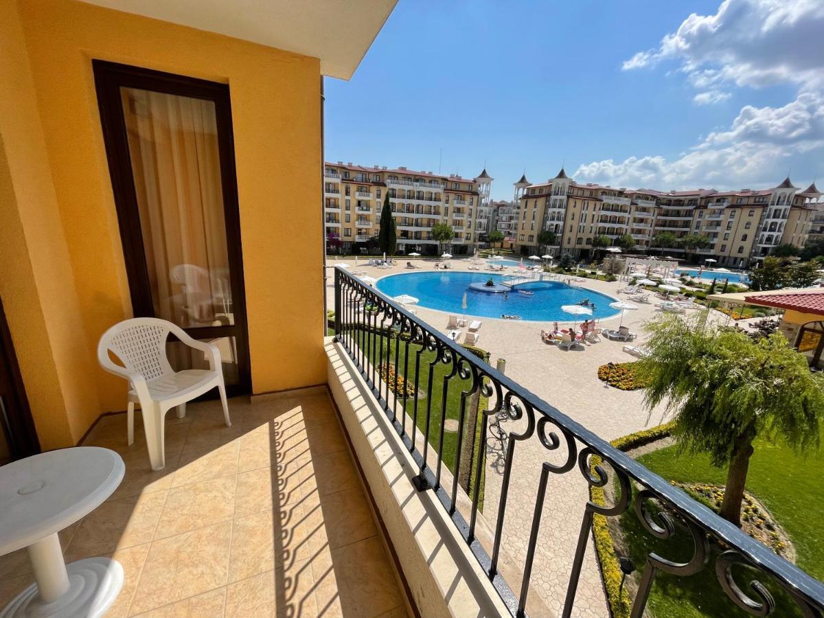 Royal Sun Aparthotel Слънчев бряг Екстериор снимка