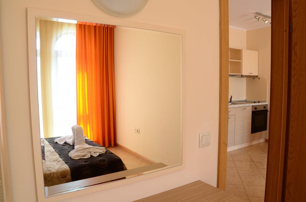 Royal Sun Aparthotel Слънчев бряг Екстериор снимка