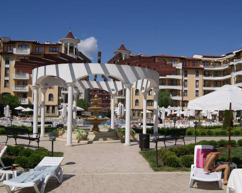 Royal Sun Aparthotel Слънчев бряг Екстериор снимка