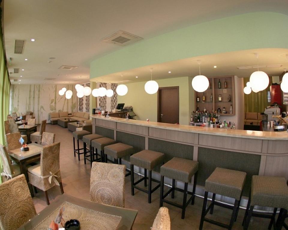 Royal Sun Aparthotel Слънчев бряг Екстериор снимка
