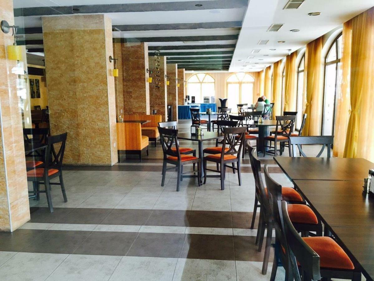 Royal Sun Aparthotel Слънчев бряг Екстериор снимка