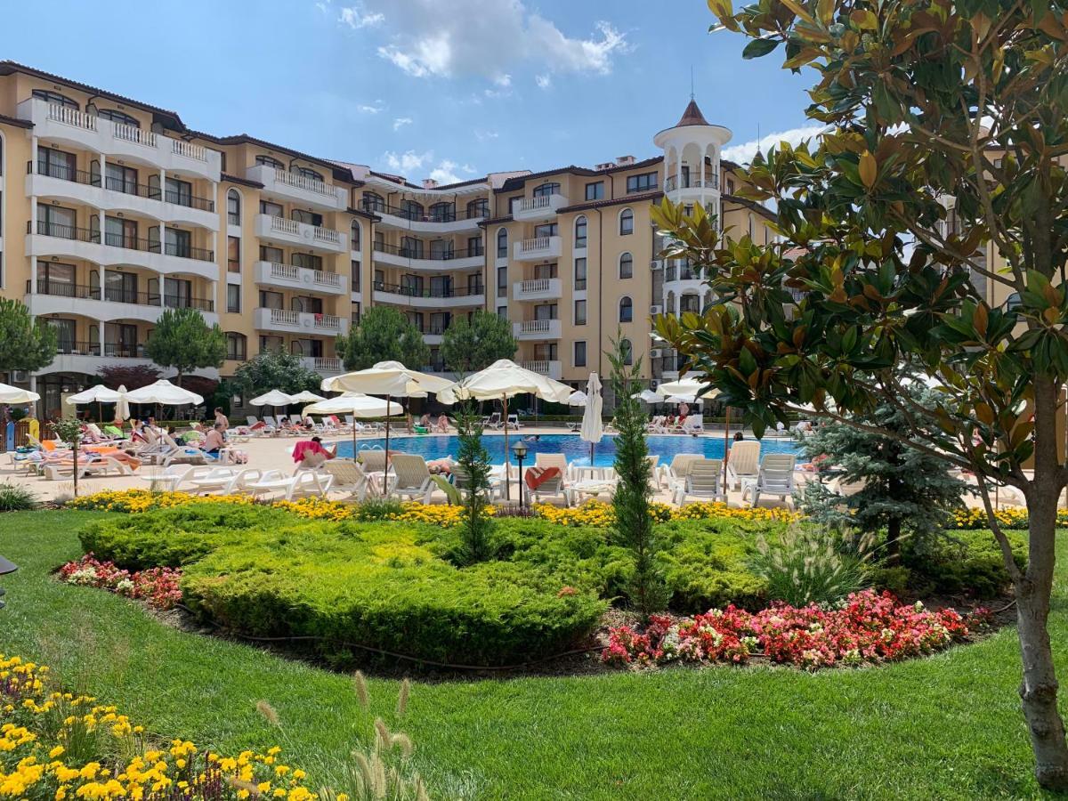 Royal Sun Aparthotel Слънчев бряг Екстериор снимка