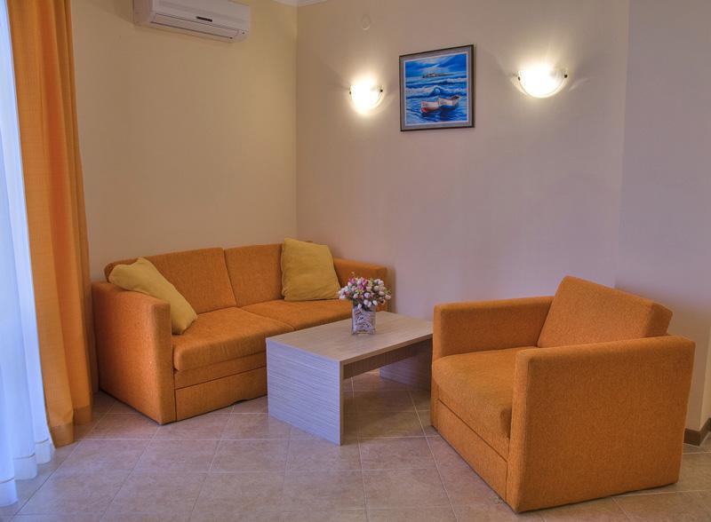 Royal Sun Aparthotel Слънчев бряг Екстериор снимка